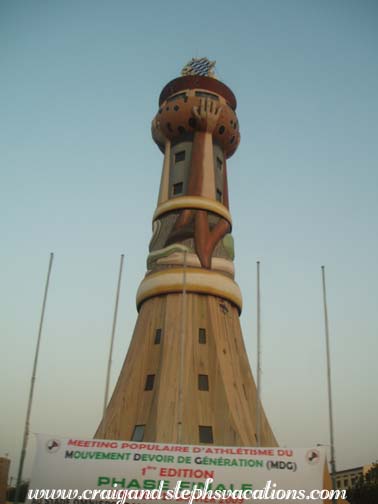 Africa Tour - Monument