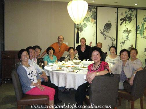 Reunited with our Singaporean friends from the Yangtze River Cruise, Wan Yue Restaurant, Chongqing