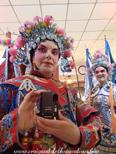 Sichuan Opera selfie