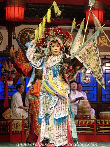 Sichuan opera performer