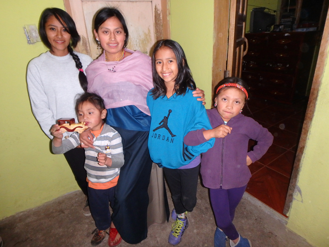Vanesa, Yupanqui, Aida, Aracely, and Sisa