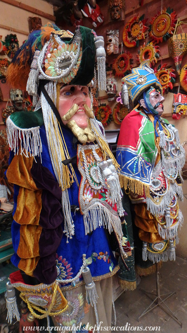 Costumes, Moreria Santo Tomas