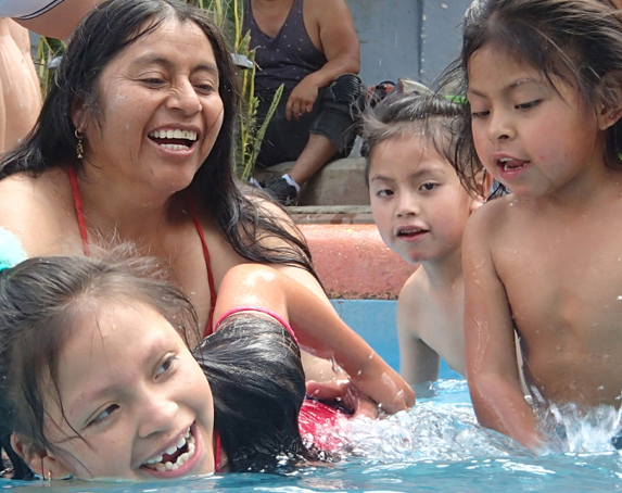 Sisa, Rosa, Yupanqui, and Shina enjoy the hot springs