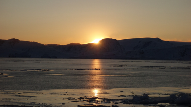 Sunset on the seal hunt