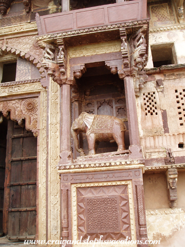 Elephant carving flanking entrance to Jahangir Mahal