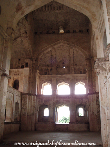 Interior, Chaturbhuj Temple