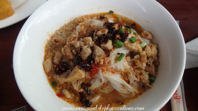Shan noodles at Sein Wah