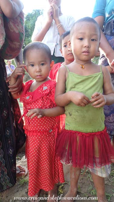Children, Tha Phan Seit Village