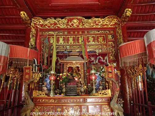 Tam Tao Ancestor Altar