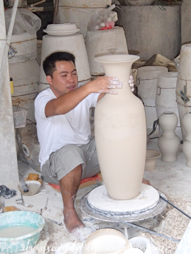 Ceramics production in Bat Trang