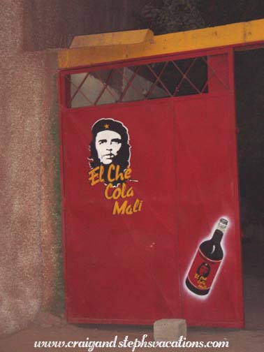 El Che COla, Mali