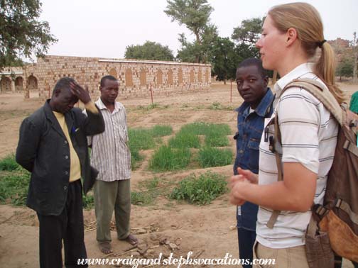 Anna, Timothee, and Daniel show us the Kori-Maounde garden