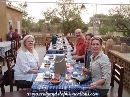 Breakfast, Hotel Campement Guina