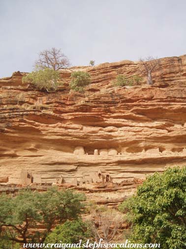 Tellem cliff dwellings