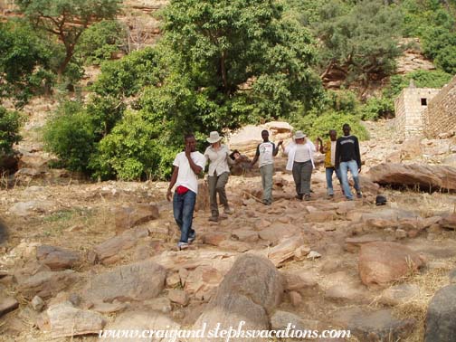 Hiking down the escarpment, with escorts