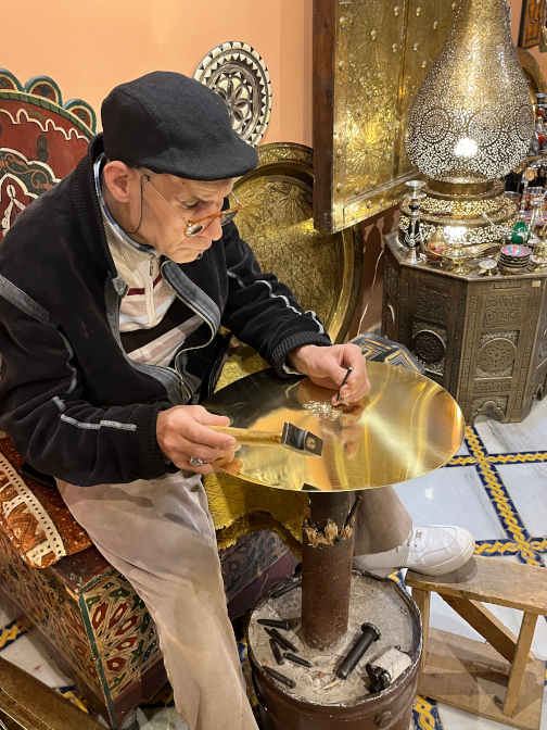 Bronze craftsman, Fes El Bali