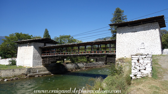 Nyamai Zam footbridge