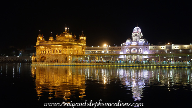 The Golden Temple and the queue to enter