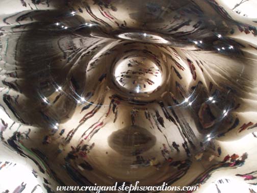 Cloud Gate, interior