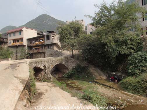 Shi Qing Village