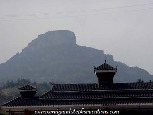 Xiang Lu, Incense Pot mountain