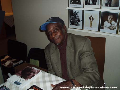 David Honeyboy Edwards, Intermission, RegattaBar 6/3/06