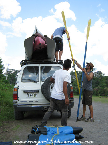 ame, Arturo, and Felipe prepare the kayak gear