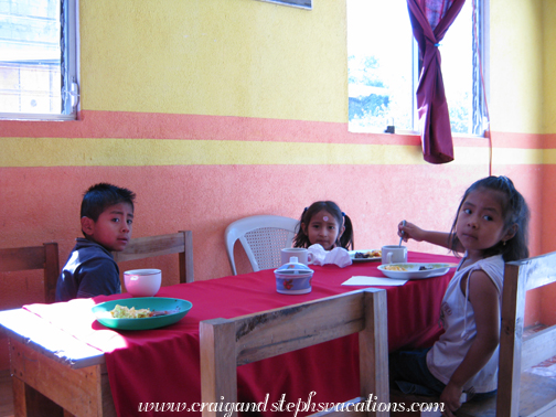 Andrik, Aracely, and Neli