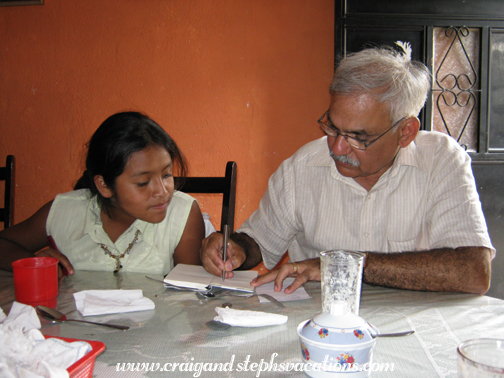 Mukul write Paola's name in Hindi