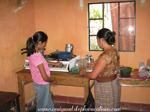 Vanesa and Paulina making lunch