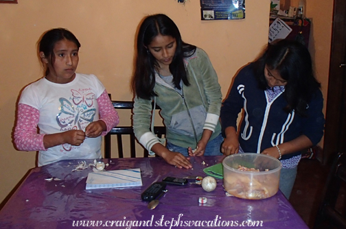 Yasmin, Vanesa, and Paola prepare dinner