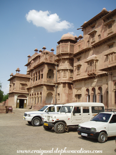 Lallgarh Palace