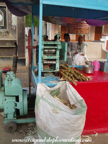 Sugar cane press