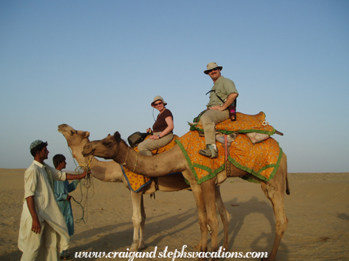 Camel ride in the dunes at Sam