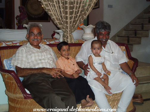 Mukul, Golu, Pari, Mr. Jain