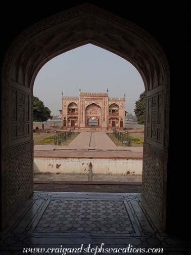 Tomb of Itimad-ud-Duala