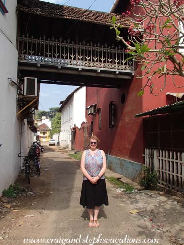 Colonial covered walkway, Fort Kochi