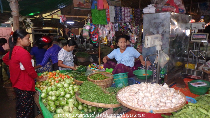 Menisithu Market in Nyaung U