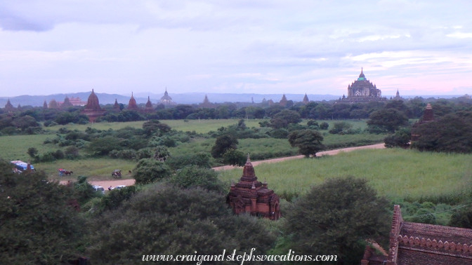 Plains of Bagan from Shwesandaw Pagoda