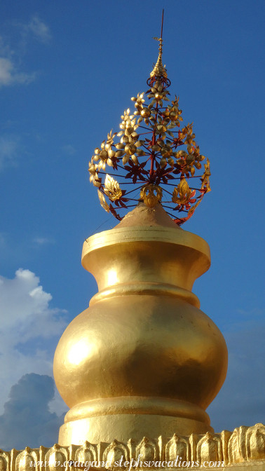 Hti (umbrella) at Maha Lawka Marazein Stupa