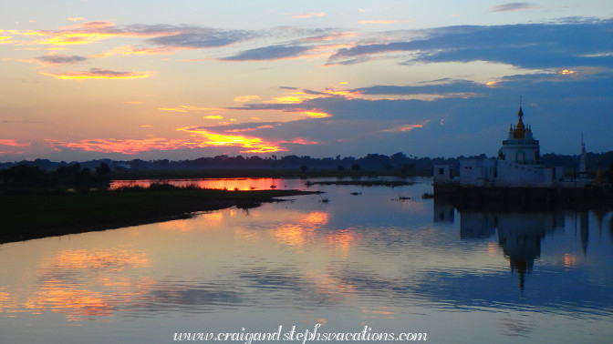 Sunset at U-Bein Bridge