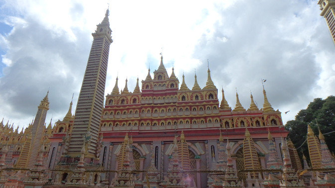 Thanboddhay Pagoda