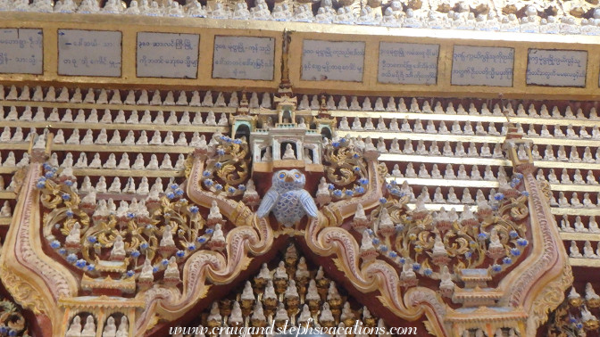 Owl and Buddhas, Thanboddhay Pagoda