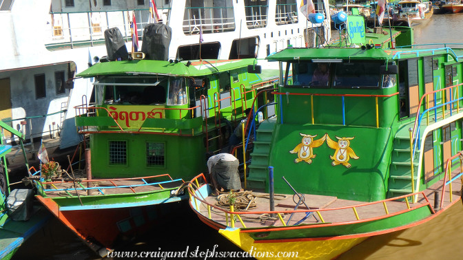 Boats, Monywa (notice the owls high-fiving one another)