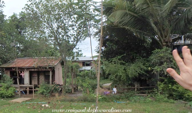 Craig exchanges a wave with a local woman as we drive by in the tuk-tuk