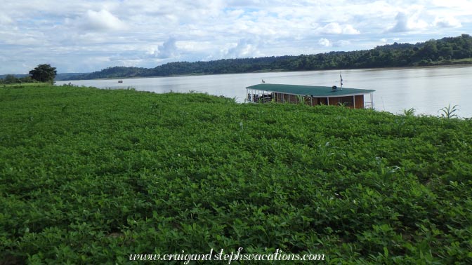 Riverside flood plains, Shwe Lat Pan