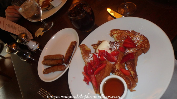 Cinnamon brioche French toast, Rock Center Cafe