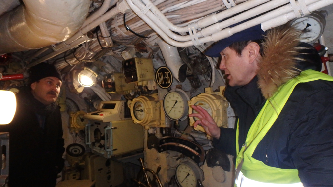 Former nuclear submarine officer Igor talks to Craig about the C-189