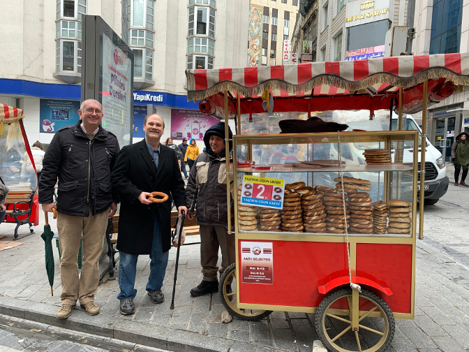 Buying a street simit