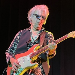 2025-12-06 Johnny A Beck-Ola